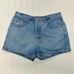 Vintage GUESS Denim Shorts | Size 32 | Classic 90s Style